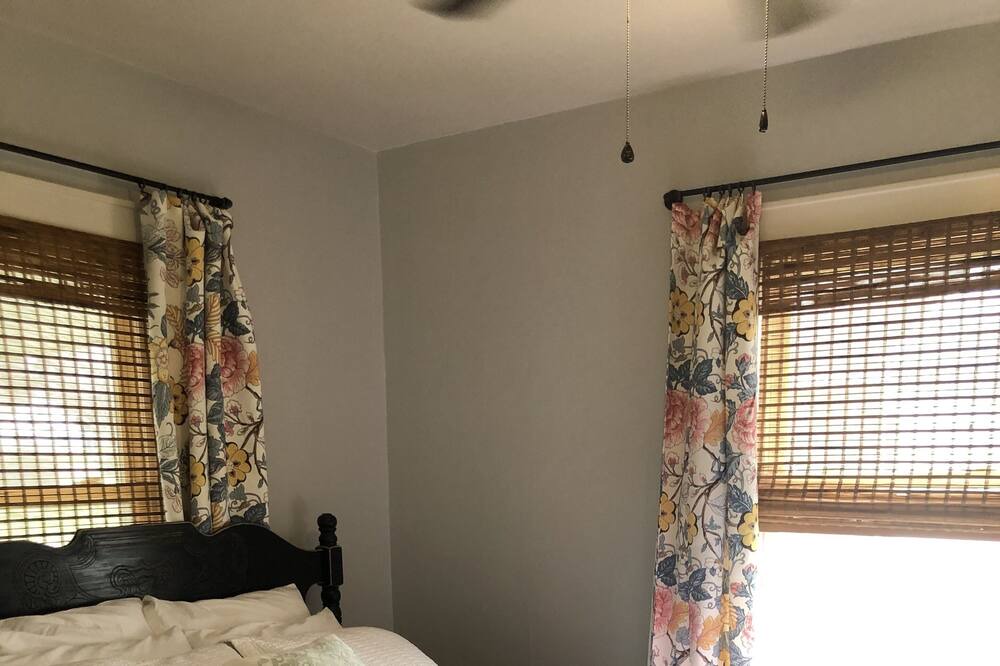 Photo of Bedroom in Warrensburg