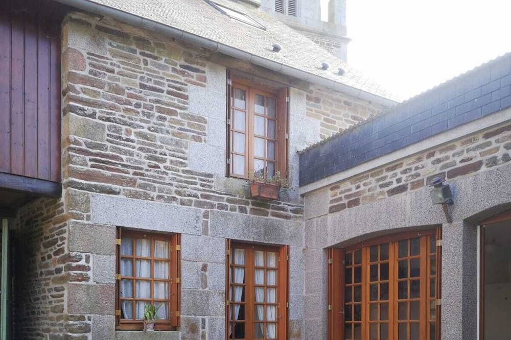 Photo of Others in Savigny-le-Vieux