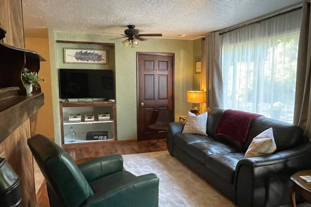 Photo of Livingroom in Elkton