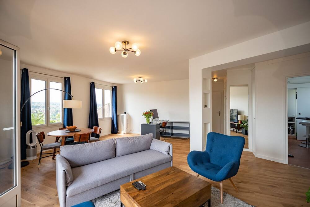 Photo of Livingroom in Saint-Germain-en-Laye