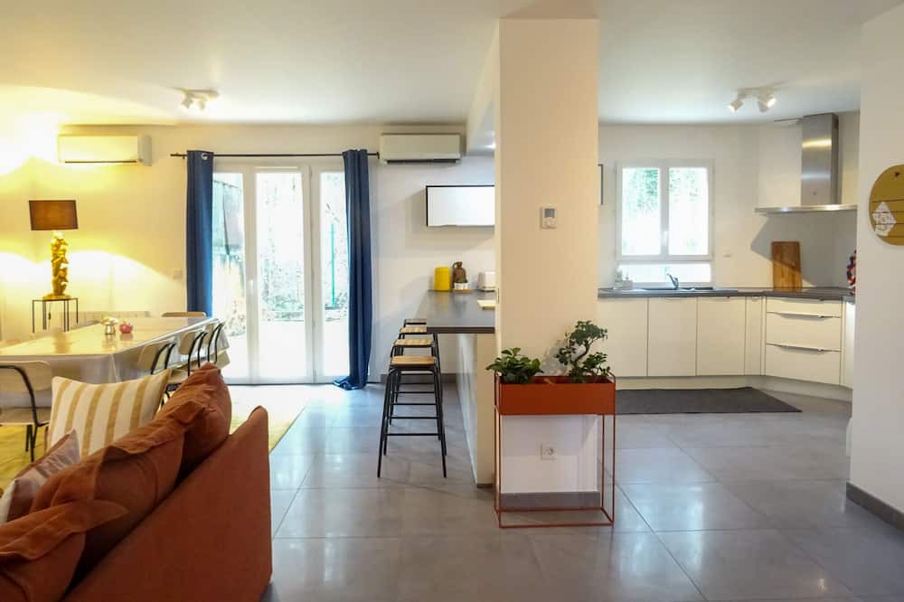 Photo of Livingroom in Dampmart