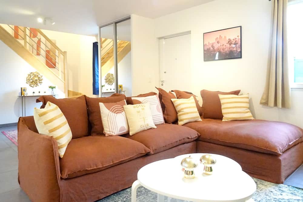 Photo of Livingroom in Dampmart