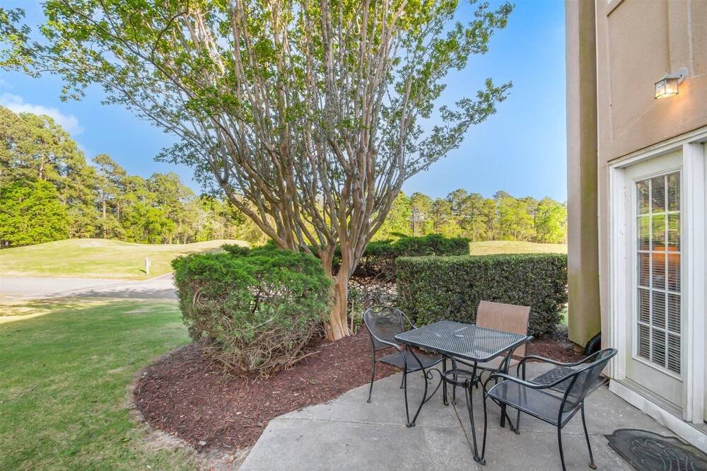 Photo of Outdoor in Red Hill