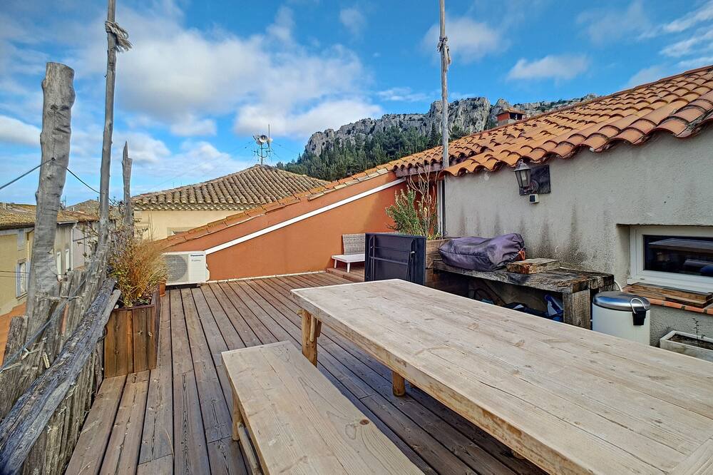 Photo of Patio Balcony in Roquefort-des-Corbieres