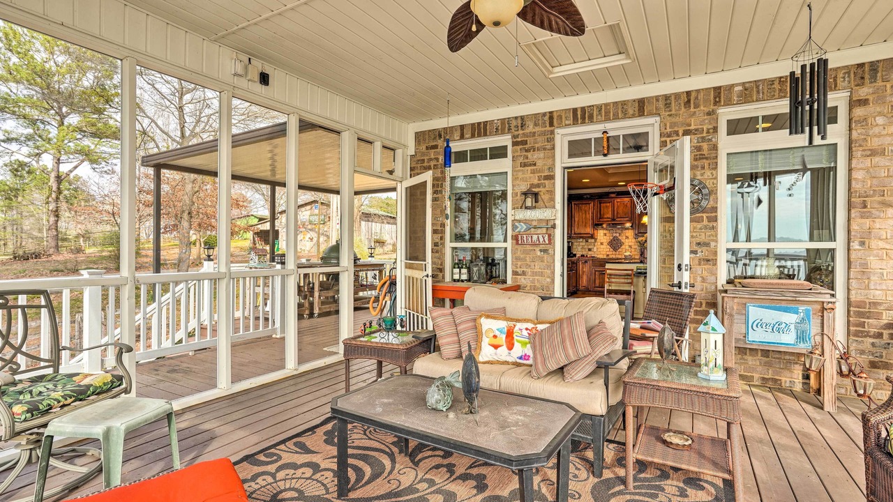 Photo of Patio Balcony in Centre