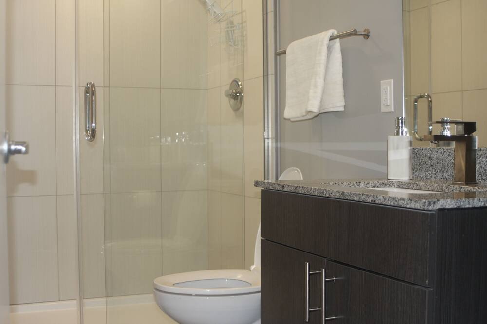 Photo of Bathroom in Central Oklahoma City