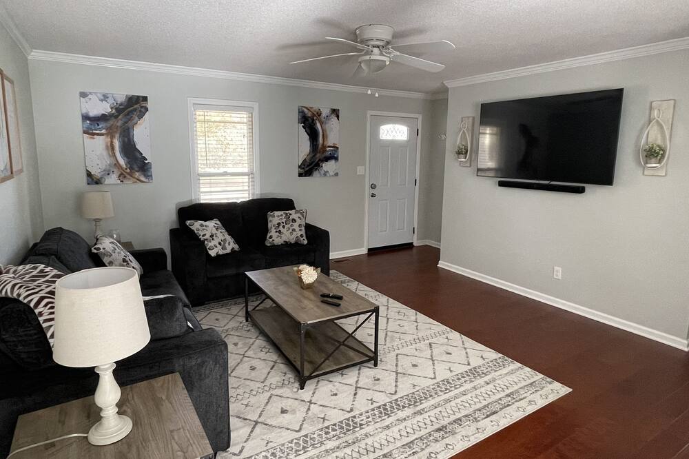 Photo of Livingroom in Johnston County