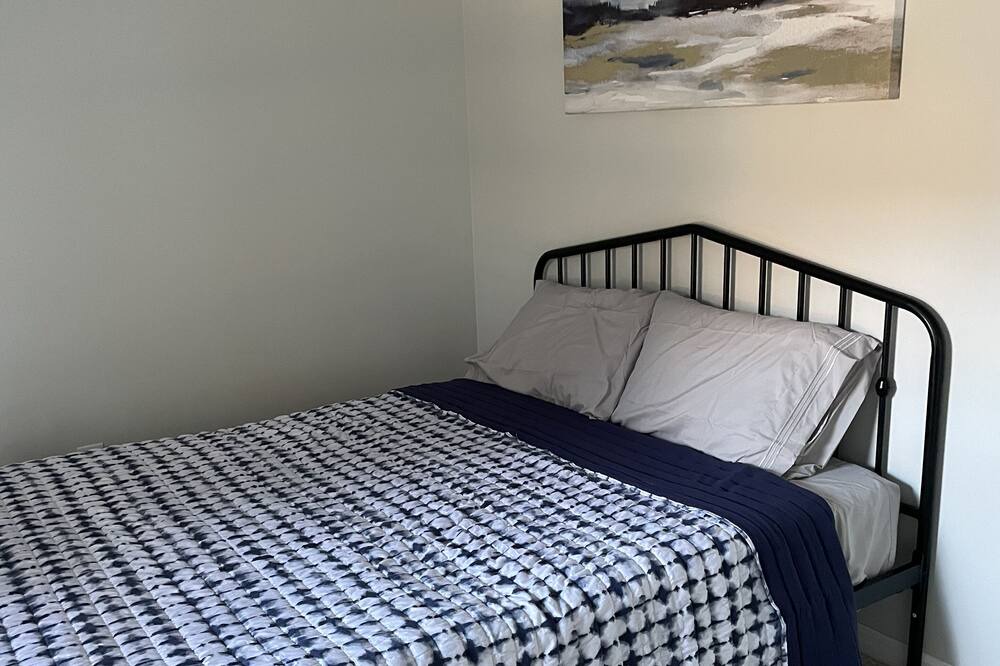 Photo of Bedroom in Johnston County