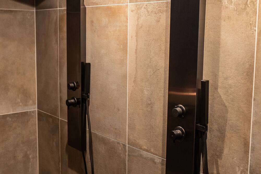 Photo of Bathroom in Flines-lez-Raches