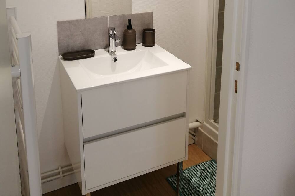Photo of Bathroom in Vaugueux
