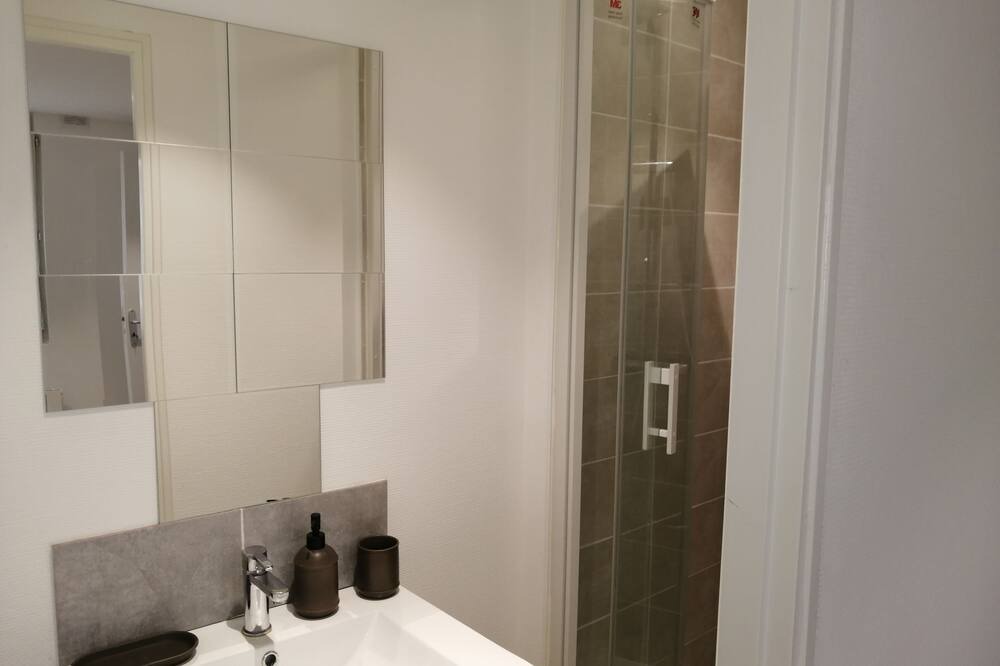 Photo of Bathroom in Vaugueux