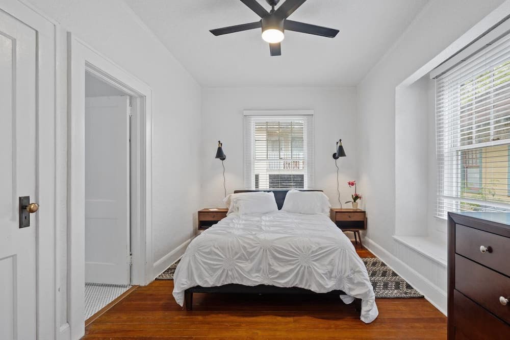 Photo of Bedroom in Riverside