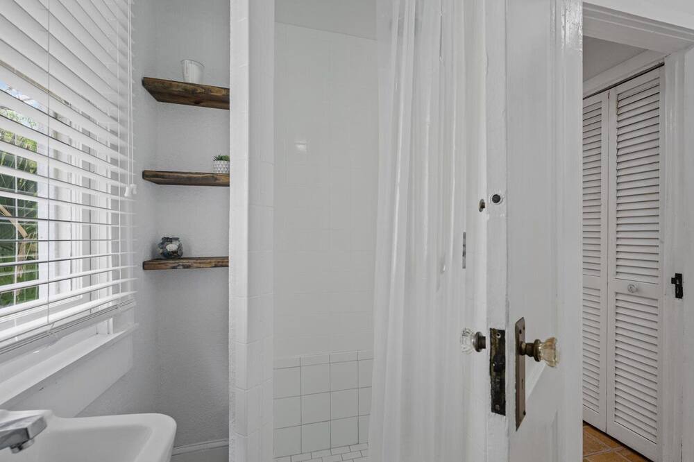 Photo of Bedroom in Riverside