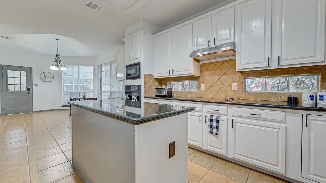 Photo of Kitchen in FM 1960