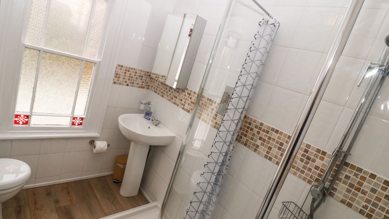 Photo of Others in Newlyn