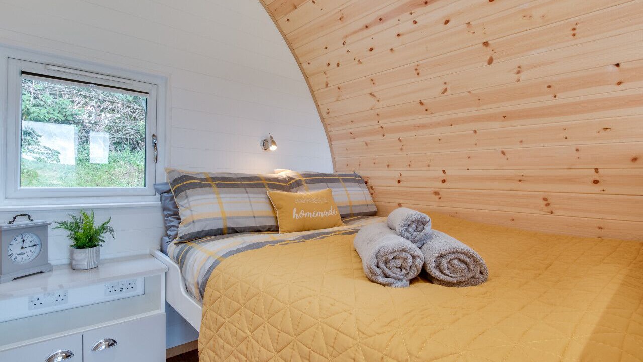 Photo of Others in Shute