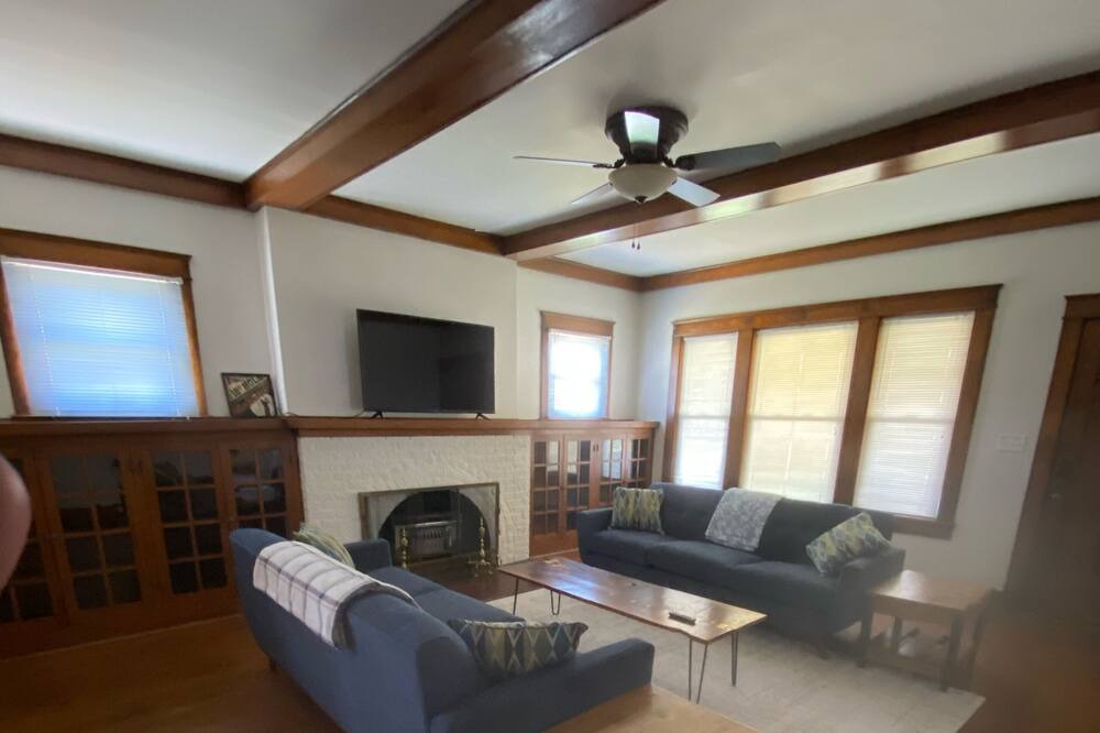 Photo of Livingroom in Middlesboro