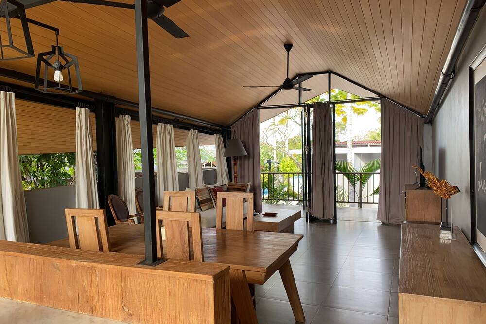 Photo of Livingroom in Kampial