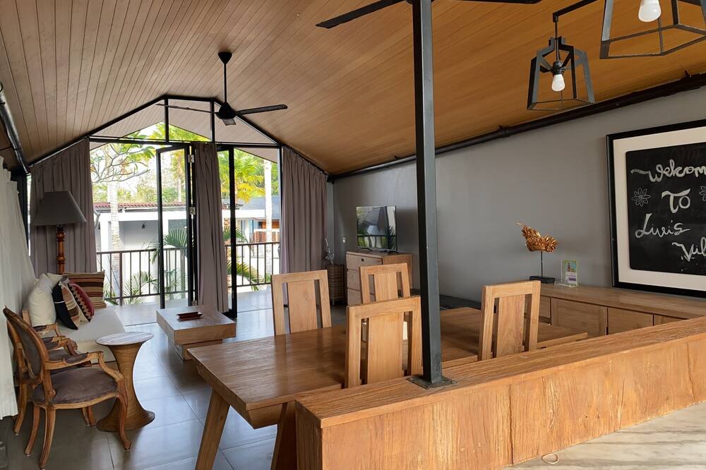 Photo of Livingroom in Kampial