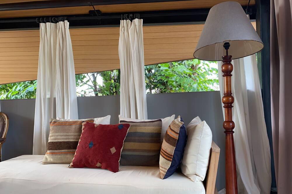 Photo of Livingroom in Kampial