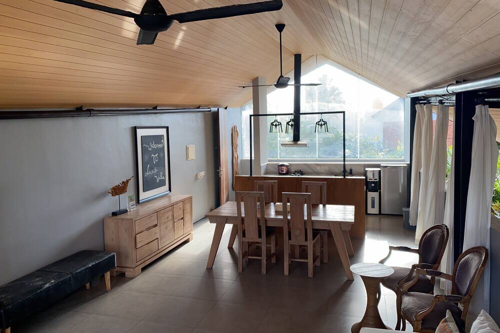 Photo of Livingroom in Kampial