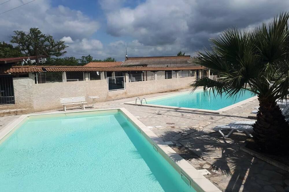 Photo of Outdoor in Villeveyrac