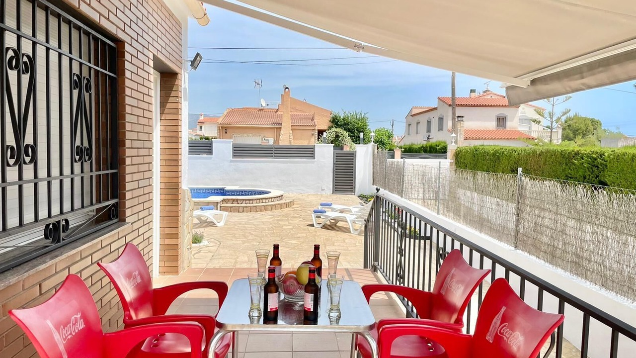 Photo of Patio Balcony in Les Tres Cales