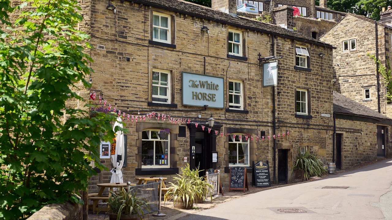 Photo of Others in Hepworth