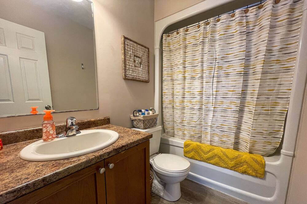Photo of Bathroom in Port Elgin