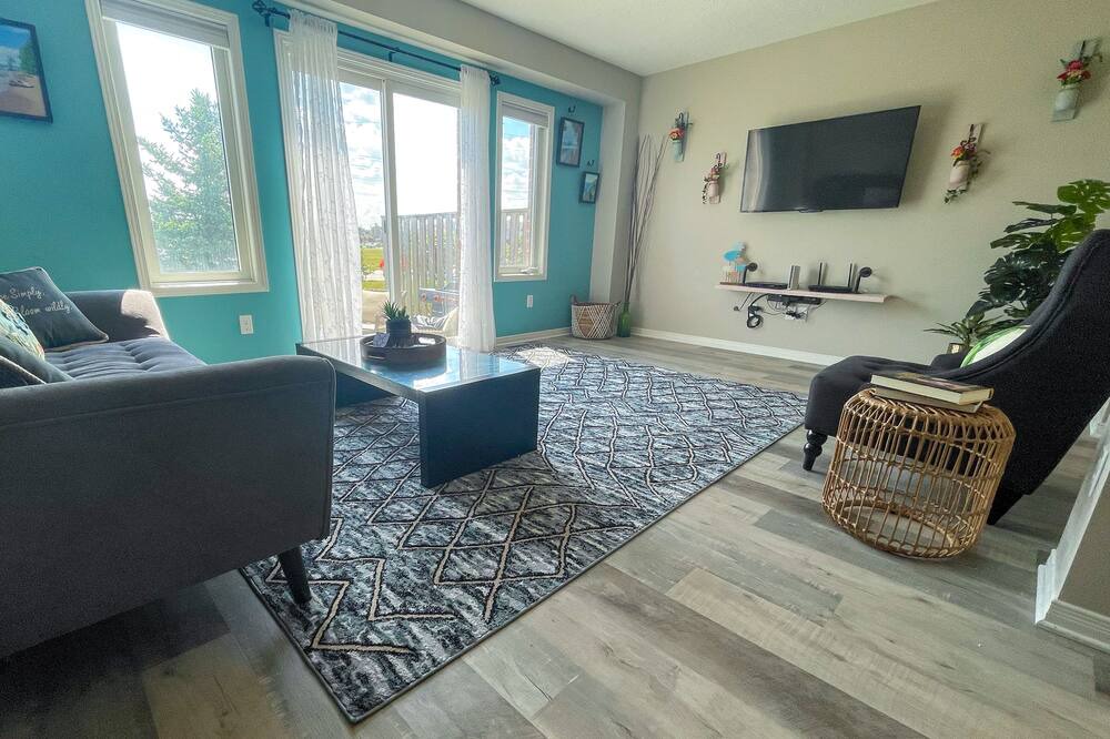 Photo of Livingroom in Port Elgin
