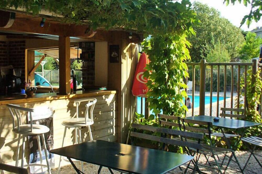 Photo of Outdoor in Vesc
