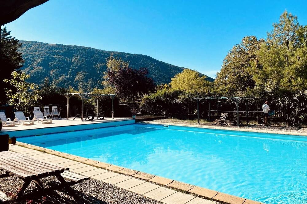 Photo of Outdoor in Vesc