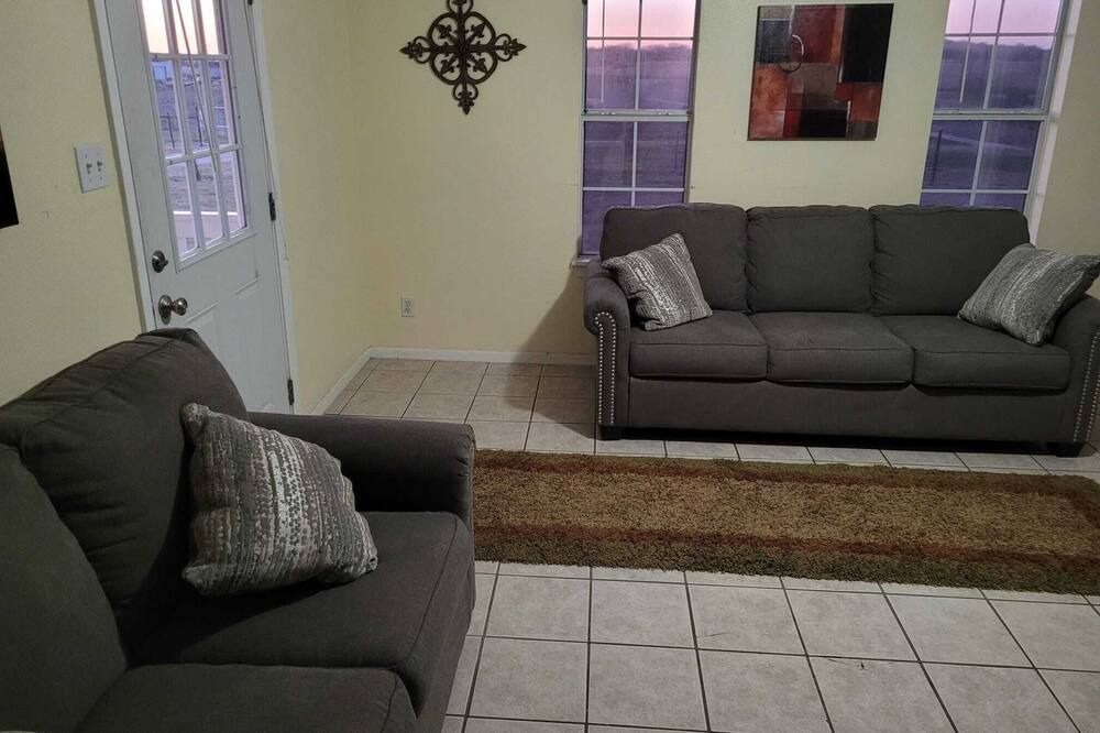 Photo of Livingroom in Seguin