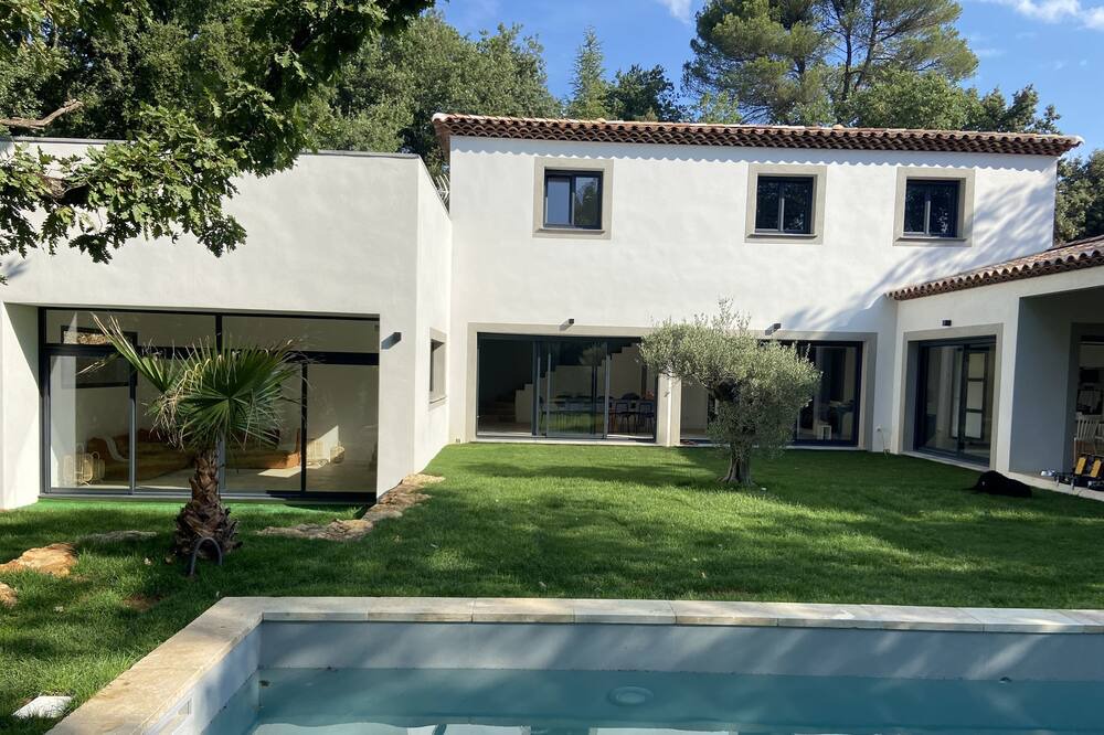 Photo of Outdoor in Neoules