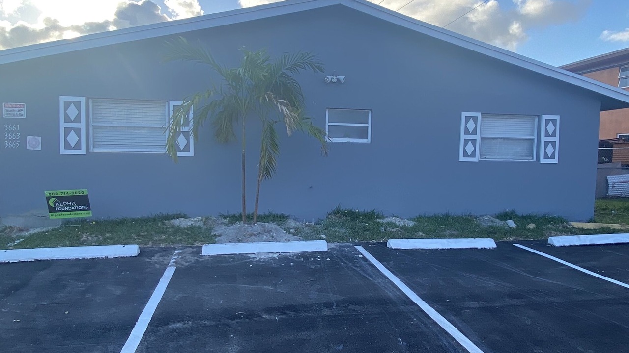 Photo of Outdoor in Oakland Park
