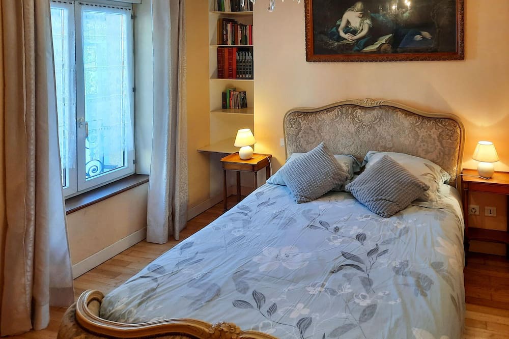Photo of Bedroom in Antrain