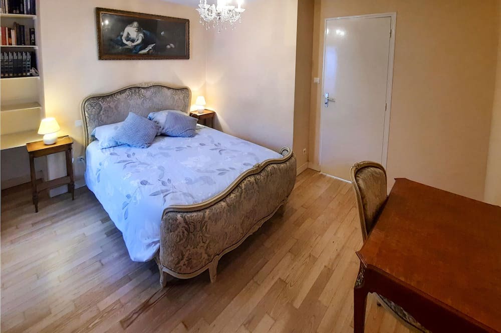 Photo of Bedroom in Antrain