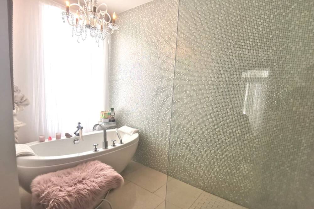 Photo of Bathroom in Lac-Brome
