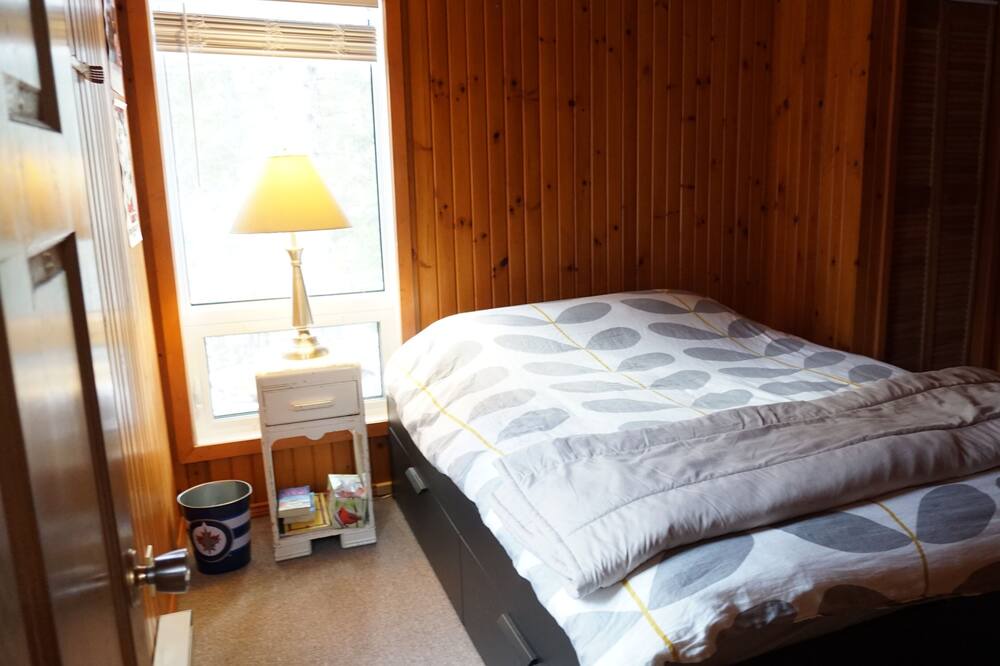 Photo of Bedroom in Lac du Bonnet