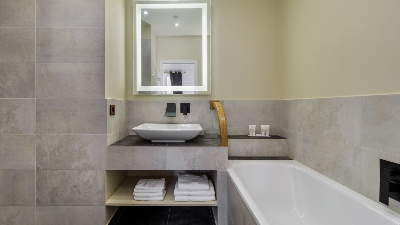 Photo of Bedroom in Asnieres-sur-Seine