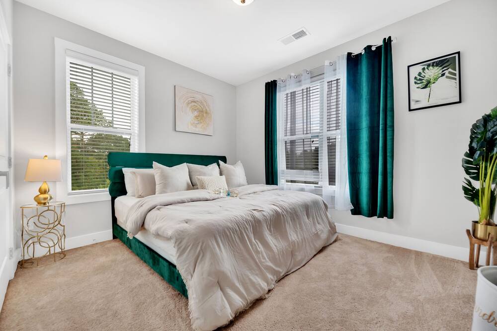 Photo of Bedroom in Northeast Raleigh