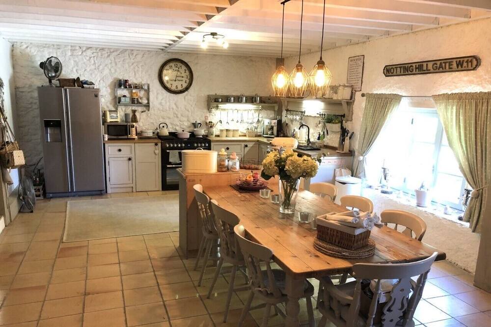 Photo of Kitchen in Monflanquin