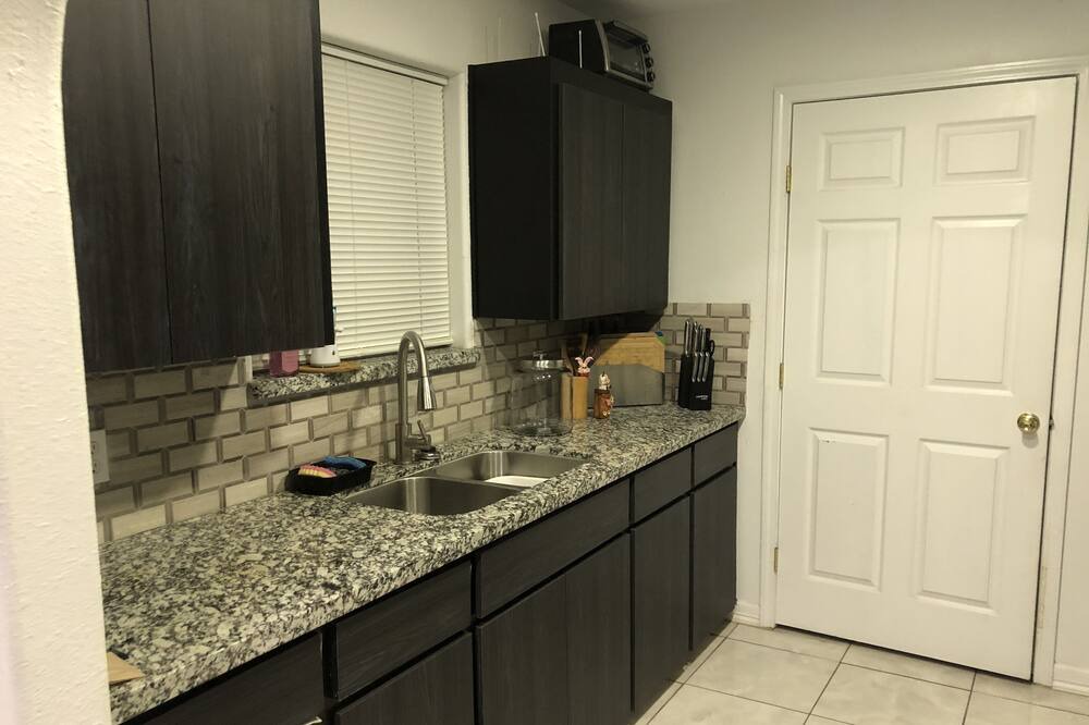 Photo of Kitchen in Donna