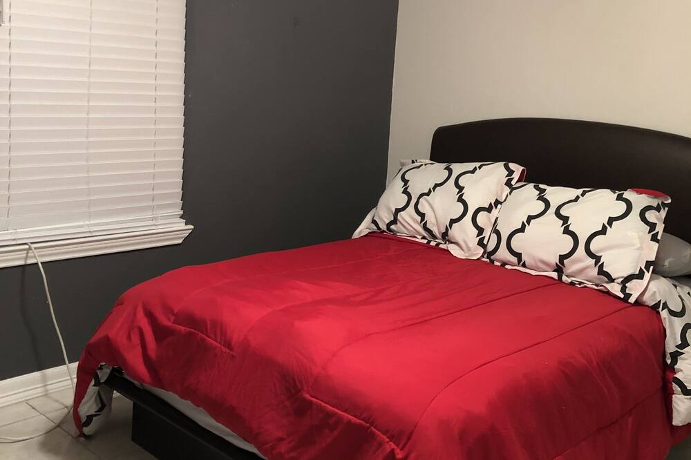 Photo of Bedroom in Donna