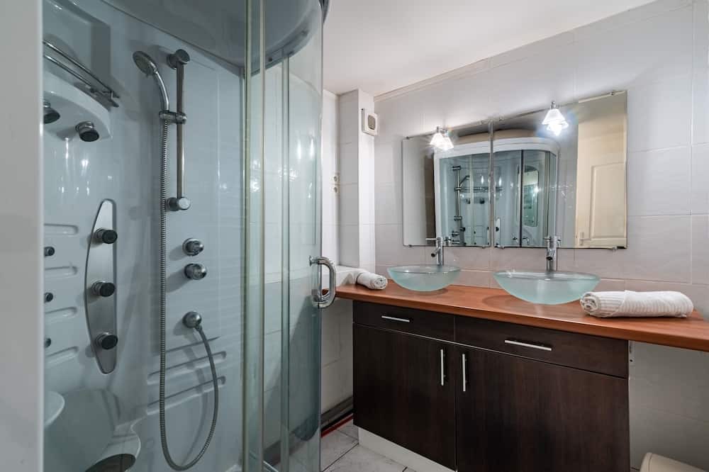 Photo of Bathroom in Purpan