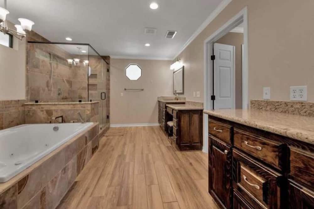 Photo of Bathroom in San Augustine