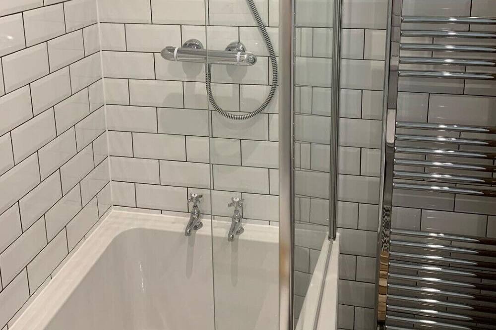 Photo of Bathroom in Findon