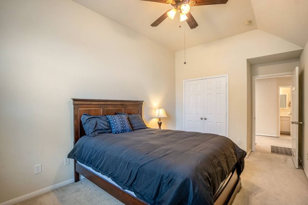 Photo of Bedroom in Houston