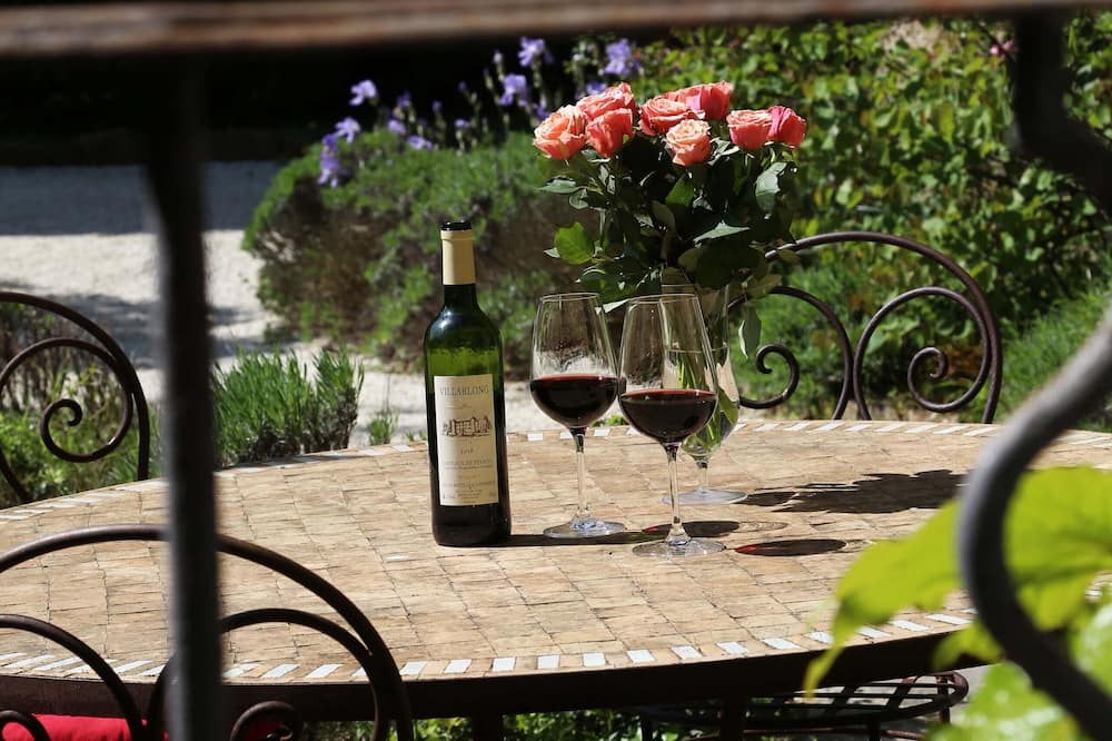 Photo of Patio Balcony in Villarzel-Cabardes