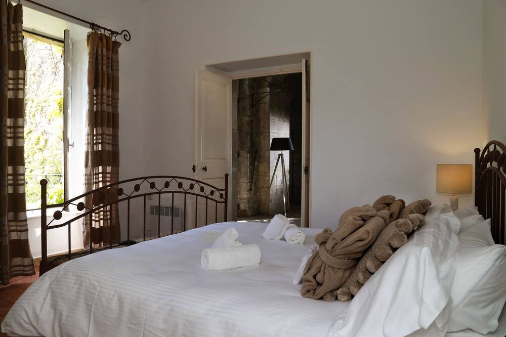 Photo of Bedroom in Villarzel-Cabardes